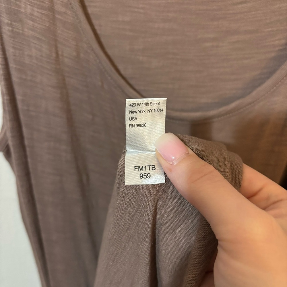 Lilla P Asymmetric Layer Dress Tan Light Brown Sleeveless Crewneck - Picture 7 of 7